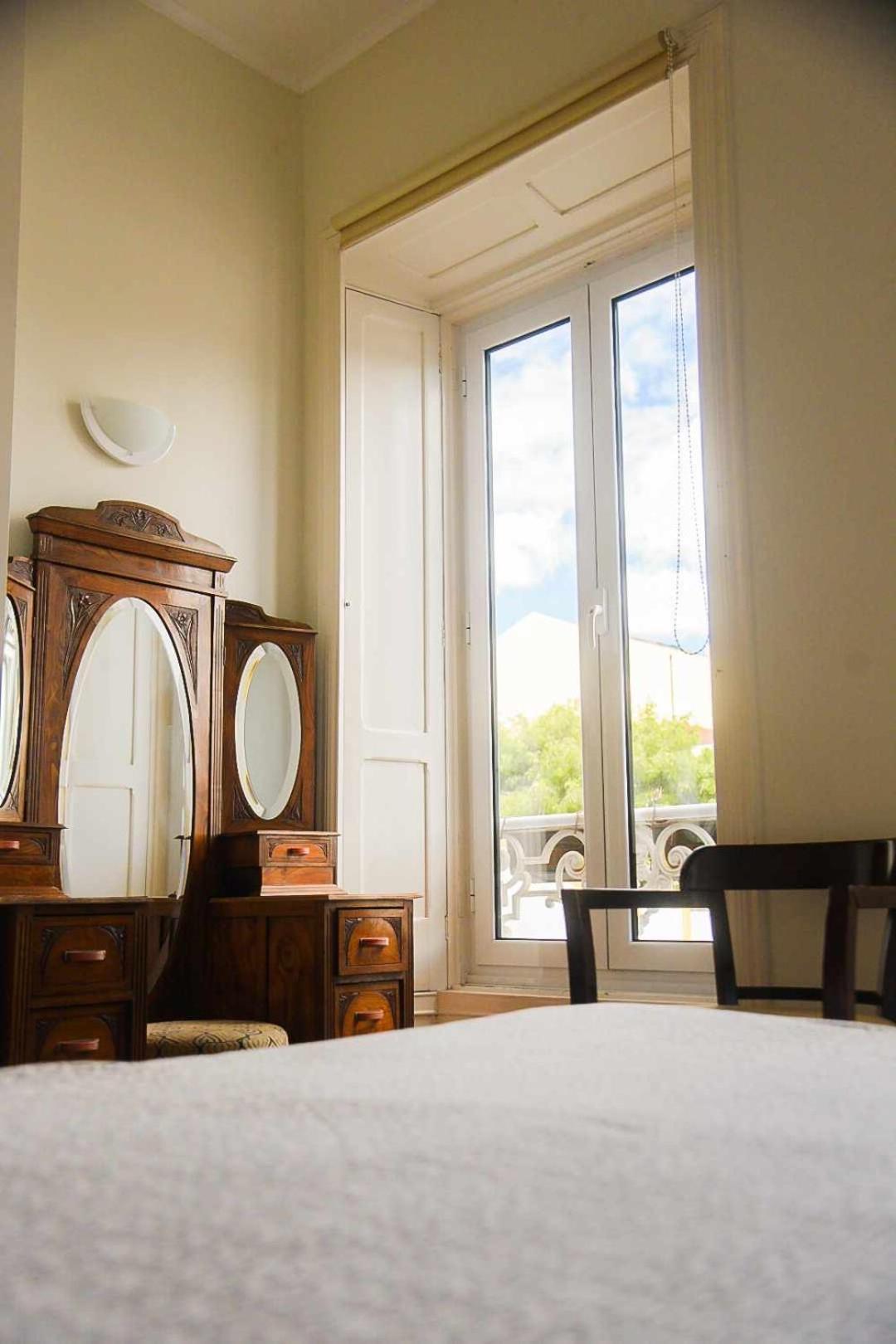 In53 Guest House Ponta Delgada  Bagian luar foto